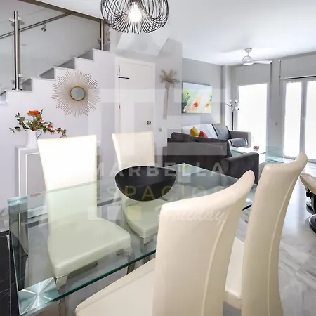 House 133 Second Line * Marbella