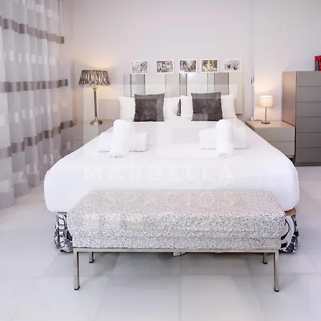 House 133 Second Line Apartament Marbella