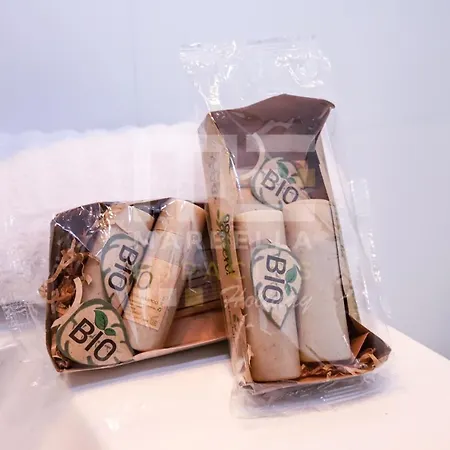 Апартаменти House 133 Second Line