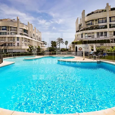 House 133 Second Line Марбелья