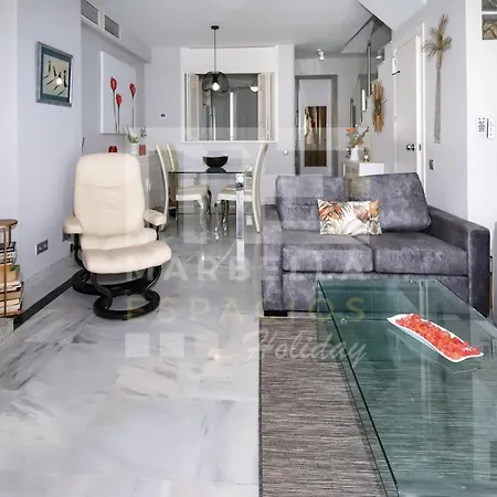 House 133 Second Line Apartment Marbella