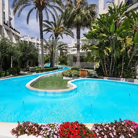 アパート House 133 Second Line *