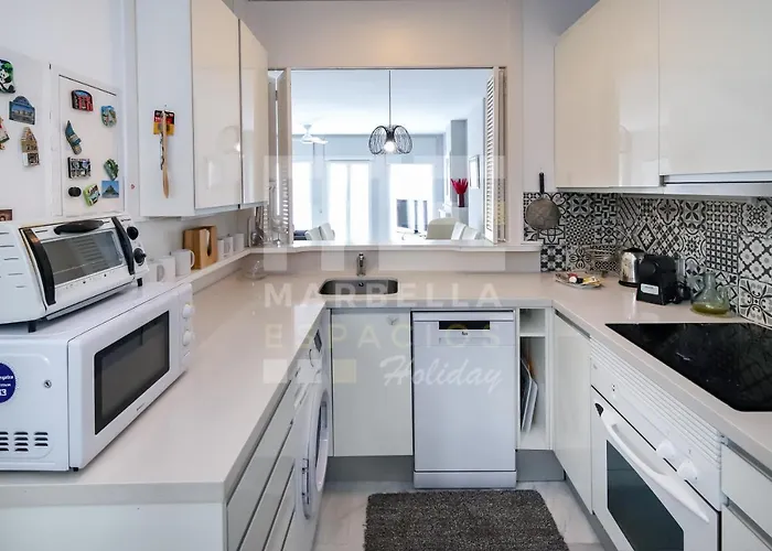 House 133 Second Line Apartman Marbella