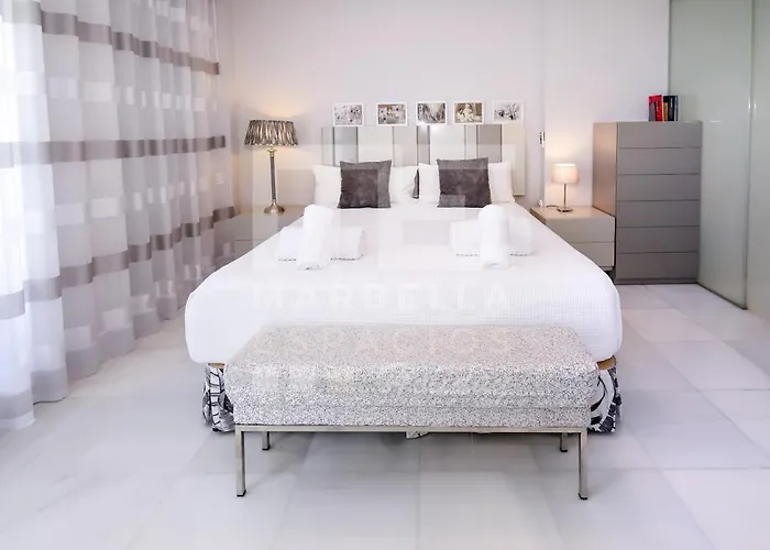House 133 Second Line Apartman Marbella